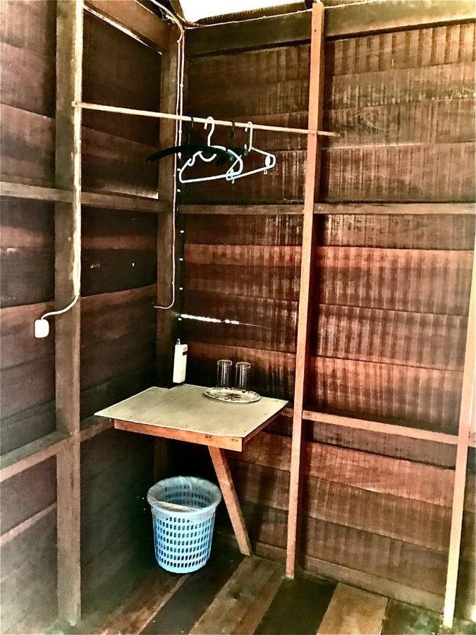 Frog Garden Hut Hotel Koh Phayam Eksteriør billede
